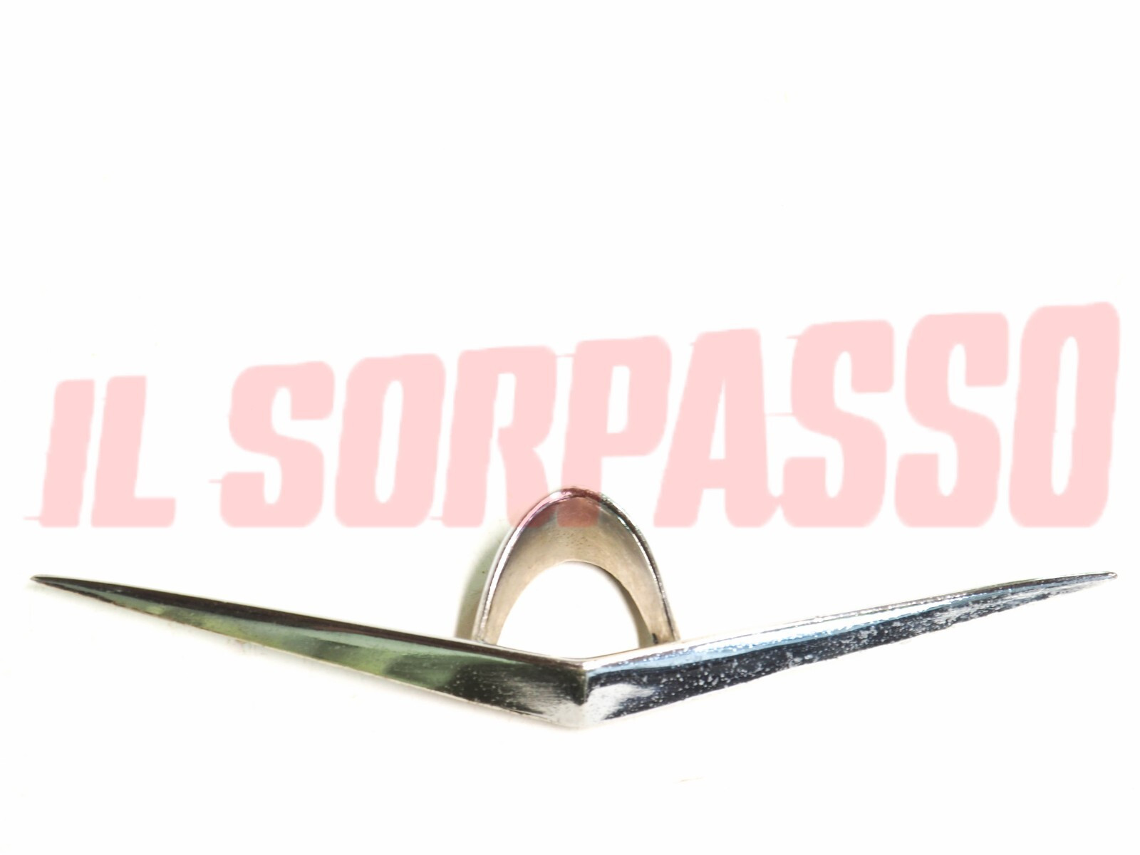 FREGIO PULSANTE SERRATURA COFANO POSTERIORE FIAT 1500 L 1800 2100 ORIGINALE NOS FREGIO PULSANTE SERRATURA COFANO POSTERIORE FIAT 1500 L 1800 2100 ORIGINALE NOS