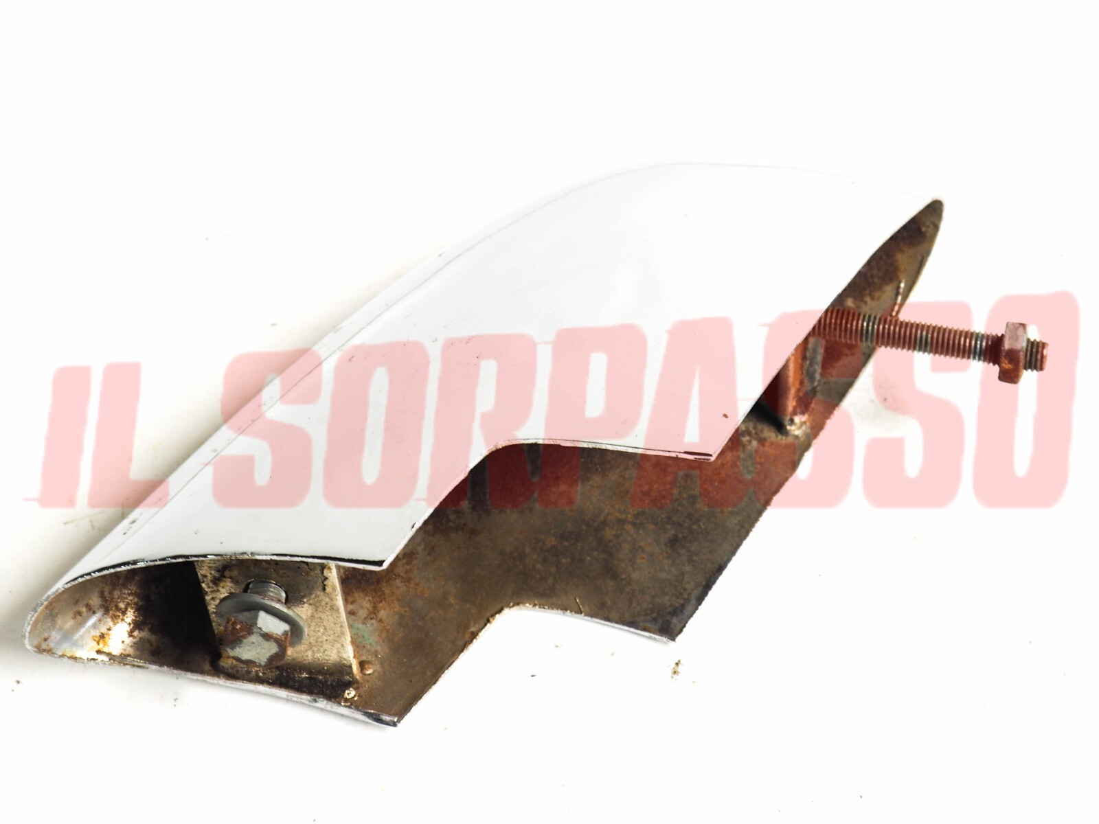 ROSTRO PARAURTI POSTERIORE SINISTRO FIAT 1200 1500 1600 COUPE SPIDER OSCA NOS ROSTRO PARAURTI POSTERIORE SINISTRO FIAT 1200 1500 1600 COUPE SPIDER OSCA NOS
