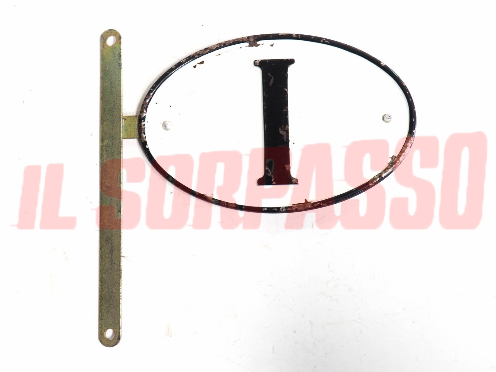 FREGIO EMBLEMA STEMMA ITALIA ACCESSORI + STAFFA VESPA ANNI 40 - 50 FREGIO EMBLEMA STEMMA ITALIA ACCESSORI + STAFFA VESPA ANNI 40 - 50