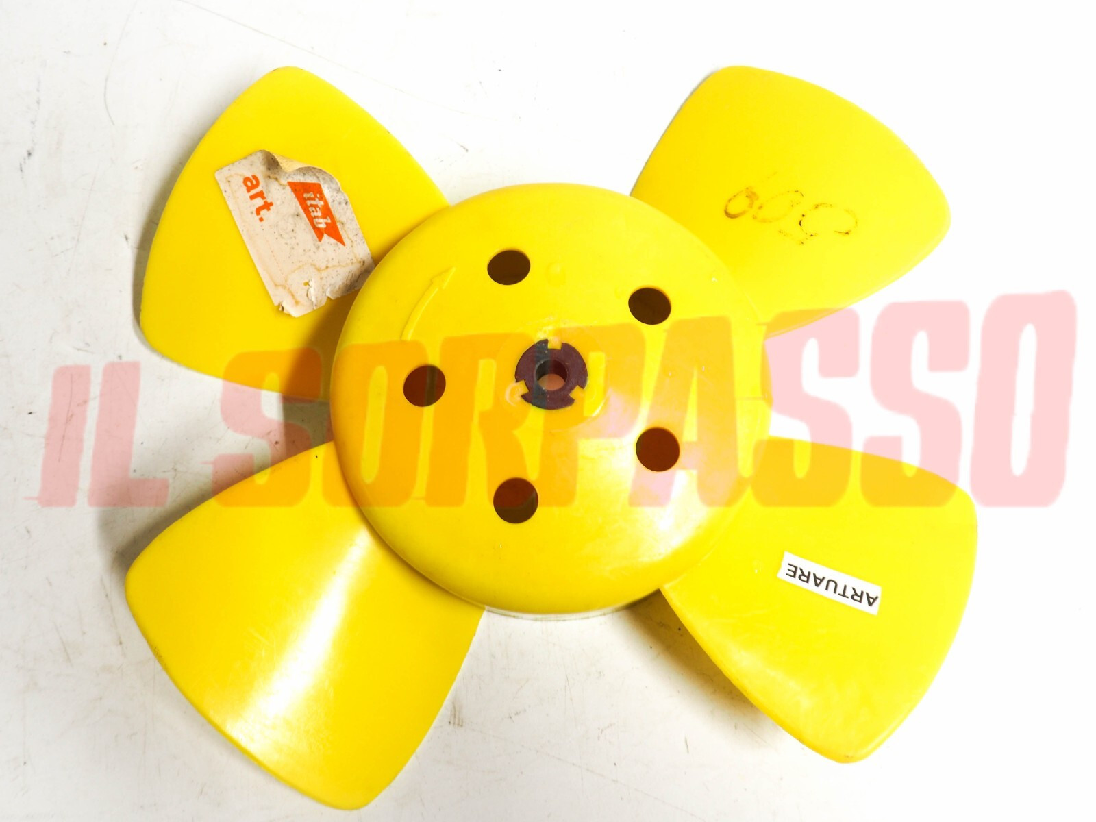 VENTOLA RAFFREDDAMENTO VENTILATORE RADIATORE ALFA ROMEO ALFETTA ORIGINALE VENTOLA RAFFREDDAMENTO VENTILATORE RADIATORE ALFA ROMEO ALFETTA ORIGINALE