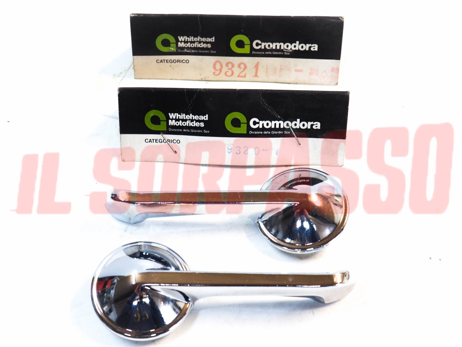 MANIGLIE CROMATE APRI PORTA INTERNE FIAT 1500 C BERLINA COUPE 2 SERIE NOS MANIGLIE CROMATE APRI PORTA INTERNE FIAT 1500 C BERLINA COUPE 2 SERIE NOS