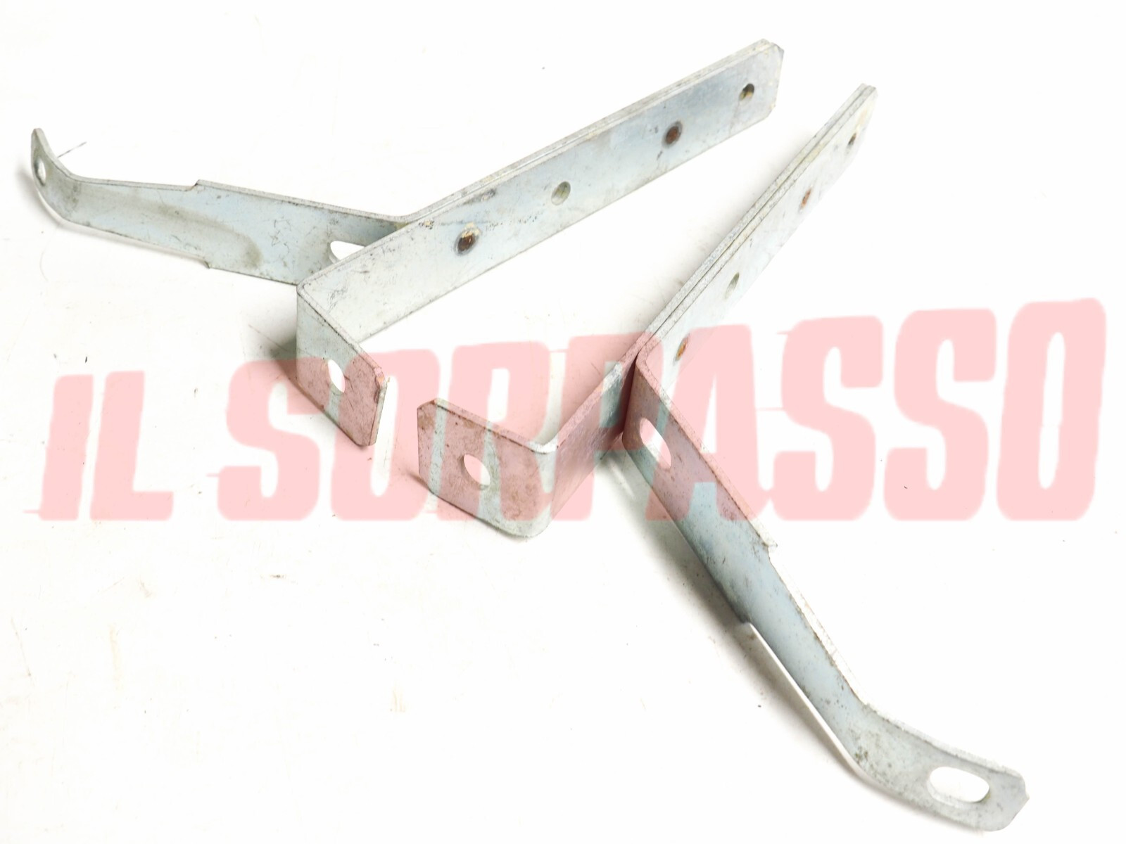 STAFFE PARAURTI ANTERIORE DESTRA + SINISTRA FIAT 127 1 SERIE ORIGINALI STAFFE PARAURTI ANTERIORE DESTRA + SINISTRA FIAT 127 1 SERIE ORIGINALI
