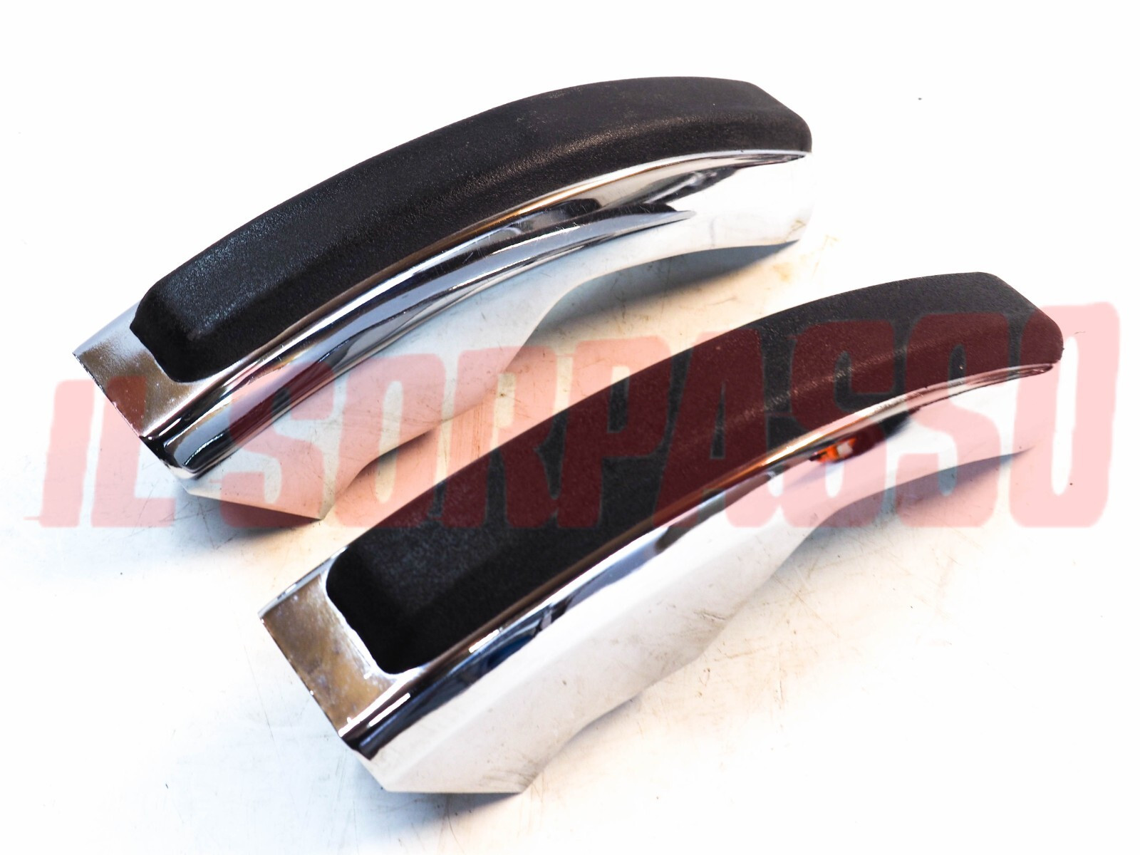 ROSTRI BORCHIE PARAURTI POSTERIORE DESTRA + SINISTRA FIAT 124 SPORT COUPE CC ROSTRI BORCHIE PARAURTI POSTERIORE DESTRA + SINISTRA FIAT 124 SPORT COUPE CC
