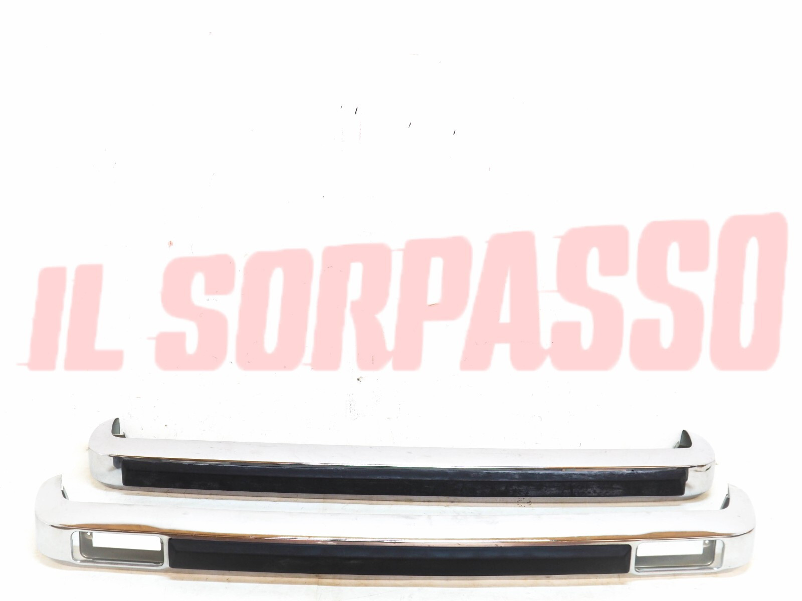 PARAURTI ANTERIORE + POSTERIORE CROMATI FIAT 128 3P 3 PORTE ORIGINALI PARAURTI ANTERIORE + POSTERIORE CROMATI FIAT 128 3P 3 PORTE ORIGINALI