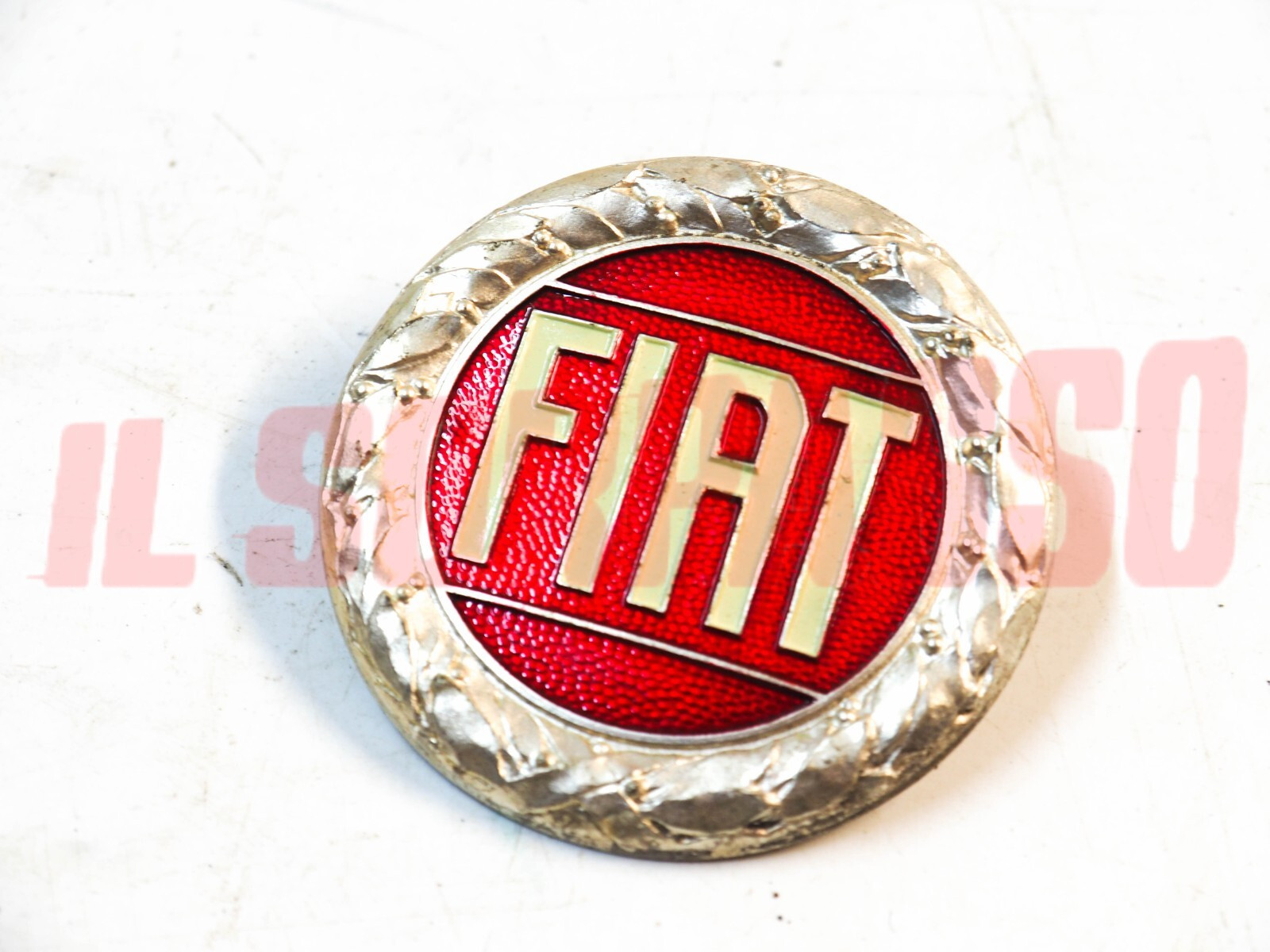 STEMMA FREGIO MASCHERINA FRONTALE + COFANO FIAT 124 850 COUPE SPIDER ORIGINALE STEMMA FREGIO MASCHERINA FRONTALE + COFANO FIAT 124 850 COUPE SPIDER ORIGINALE