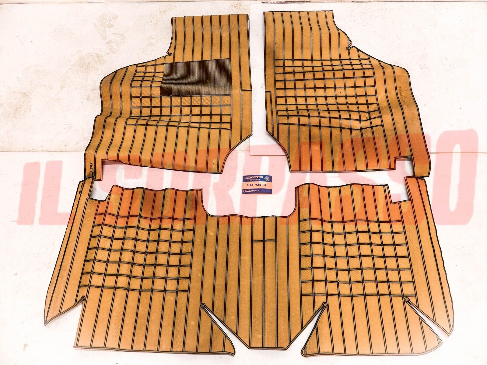 SOPRA TAPPETI BEIGE E NERI FIAT 128 RALLY ORIGINALI BIZANTINO FILGOMMA SOPRA TAPPETI BEIGE E NERI FIAT 128 RALLY ORIGINALI BIZANTINO FILGOMMA