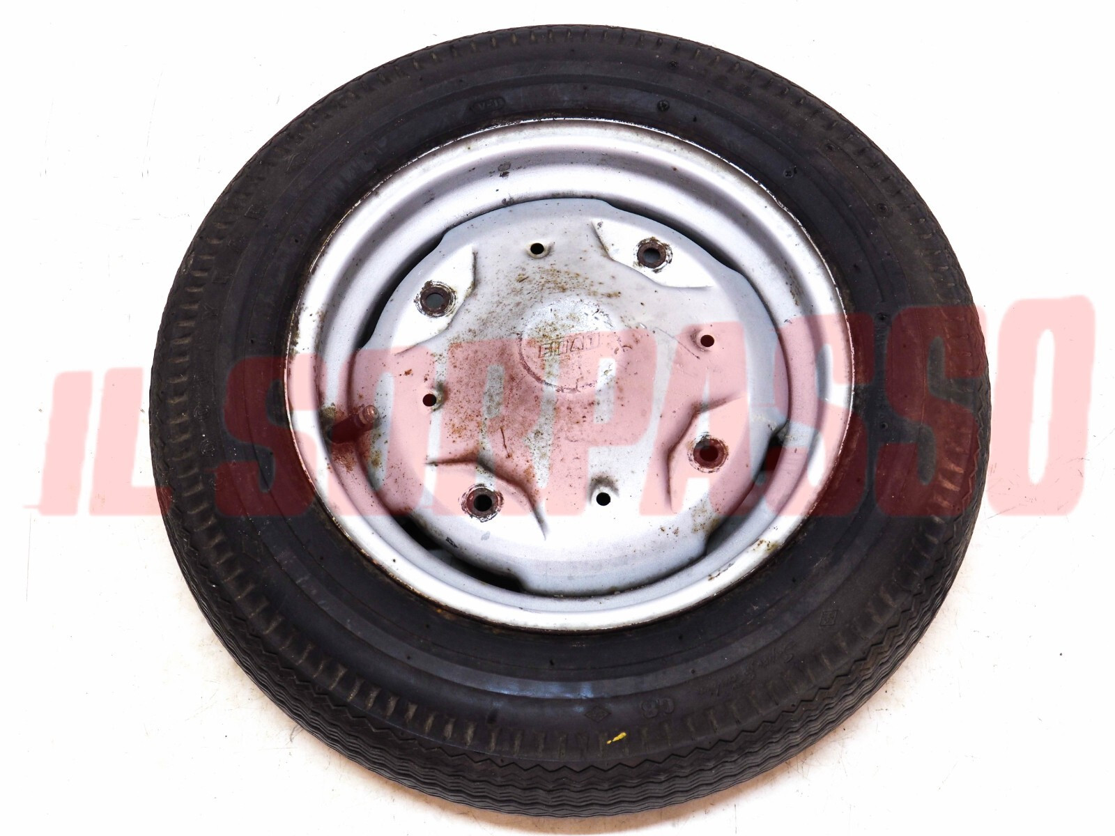 CERCHIO RUOTA DI SCORTA GOMMA GOOD YEAR FIAT 500 R 3,5 X 12 ORIGINALE CERCHIO RUOTA DI SCORTA GOMMA GOOD YEAR FIAT 500 R 3,5 X 12 ORIGINALE