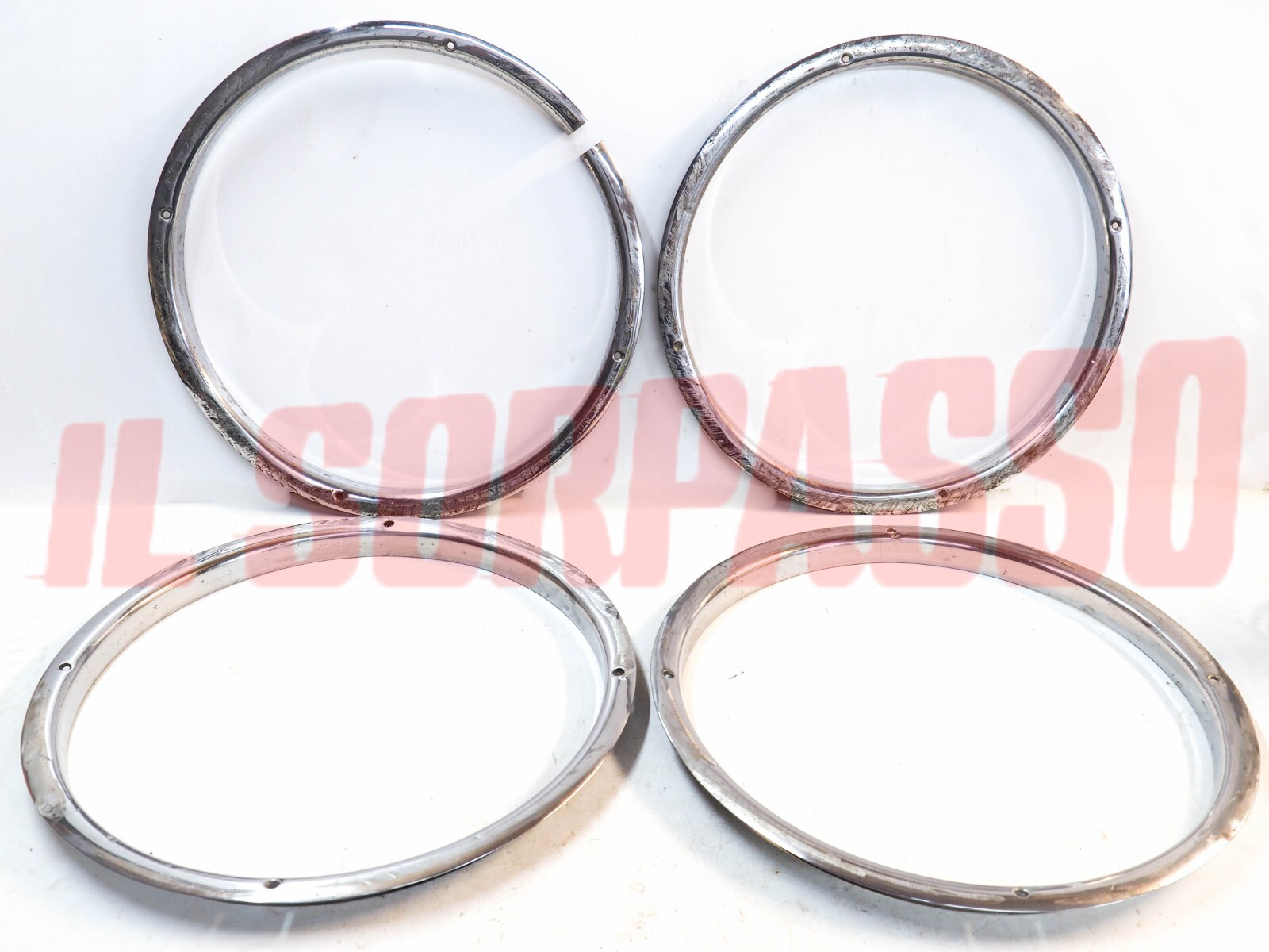 ANELLI RUOTA CERCHI BORCHIE LANCIA FLAVIA BERLINA COUPE CONVERTIBILE USATI ANELLI RUOTA CERCHI BORCHIE LANCIA FLAVIA BERLINA COUPE CONVERTIBILE USATI