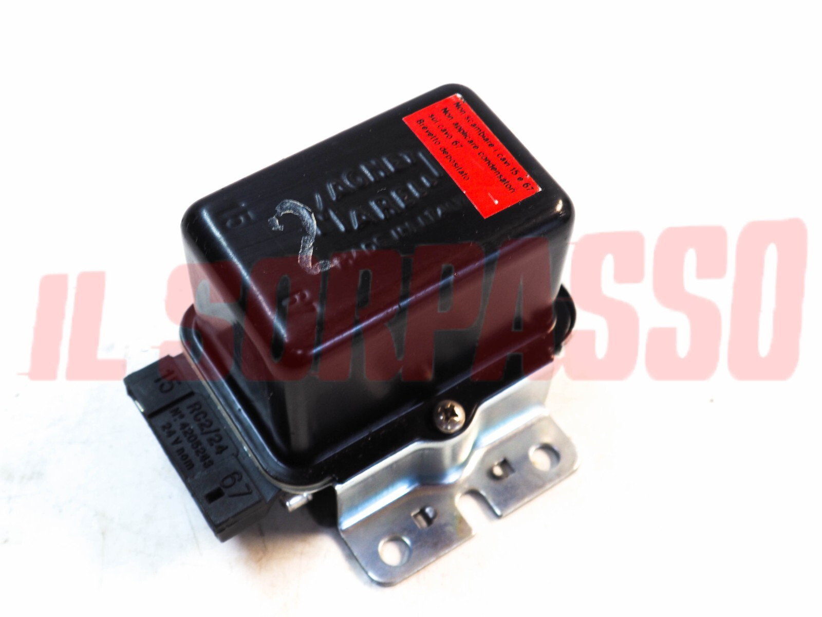 REGOLATORE TENSIONE RC2/24V MARELLI FIAT 616 619 691 1100 TN ORIGINALE 4205243 REGOLATORE TENSIONE RC2/24V MARELLI FIAT 616 619 691 1100 TN ORIGINALE 4205243