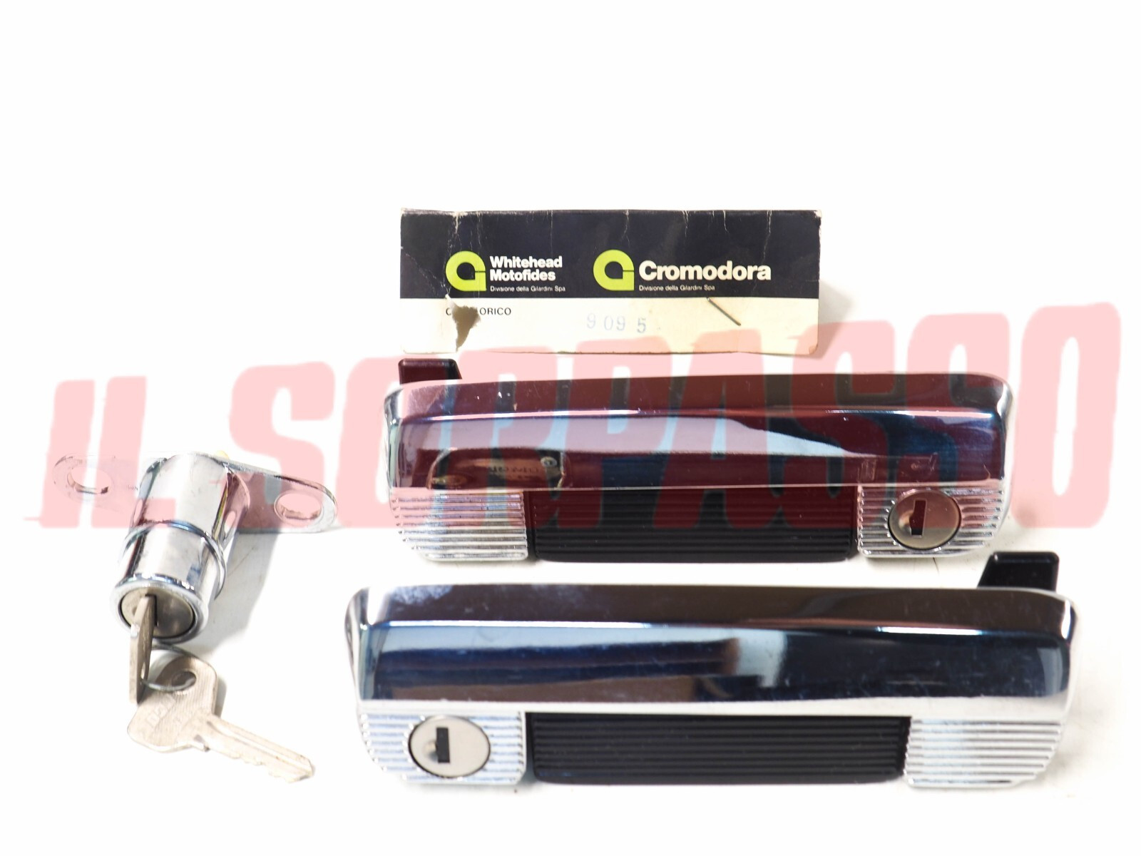 IMPARIGLIO MANIGLIE PORTA DESTRA SINISTRA PULSANTE BAULE FIAT 128 2 SERIE RALLY IMPARIGLIO MANIGLIE PORTA DESTRA SINISTRA PULSANTE BAULE FIAT 128 2 SERIE RALLY