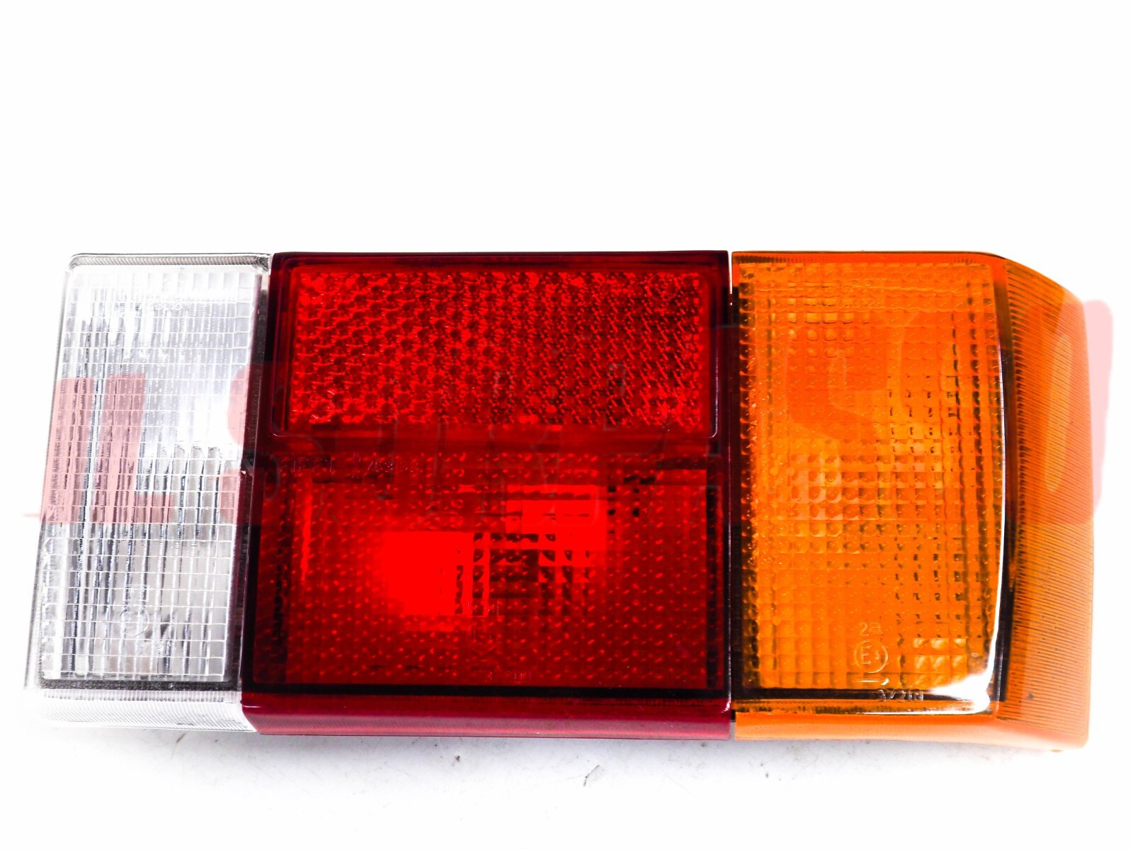 FANALE FARO POSTERIORE DESTRO VOLKSWAGEN GOLF MK1 MARCA FIFFT FANALE FARO POSTERIORE DESTRO VOLKSWAGEN GOLF MK1 MARCA FIFFT