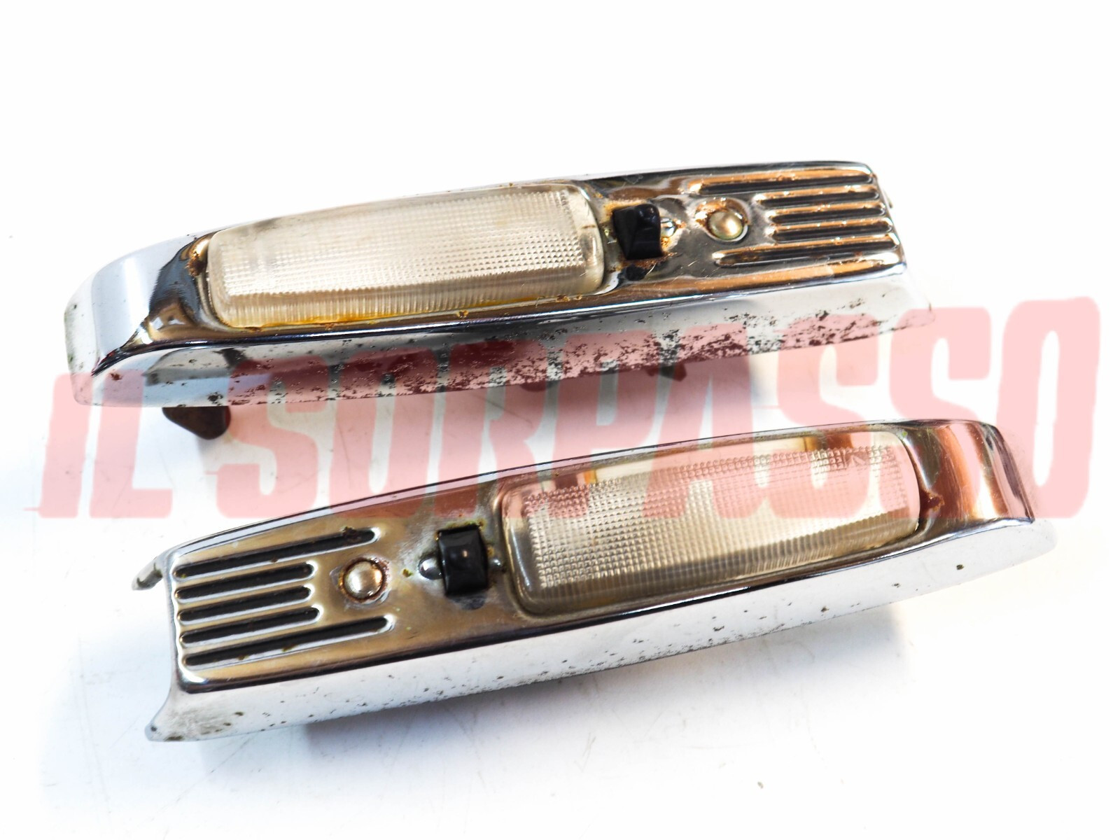 PLAFONIERE INTERRUTTORI LUCI INTERNE CORTESIA FIAT 2300 COUPE - S ORIGINALI PLAFONIERE INTERRUTTORI LUCI INTERNE CORTESIA FIAT 2300 COUPE - S ORIGINALI