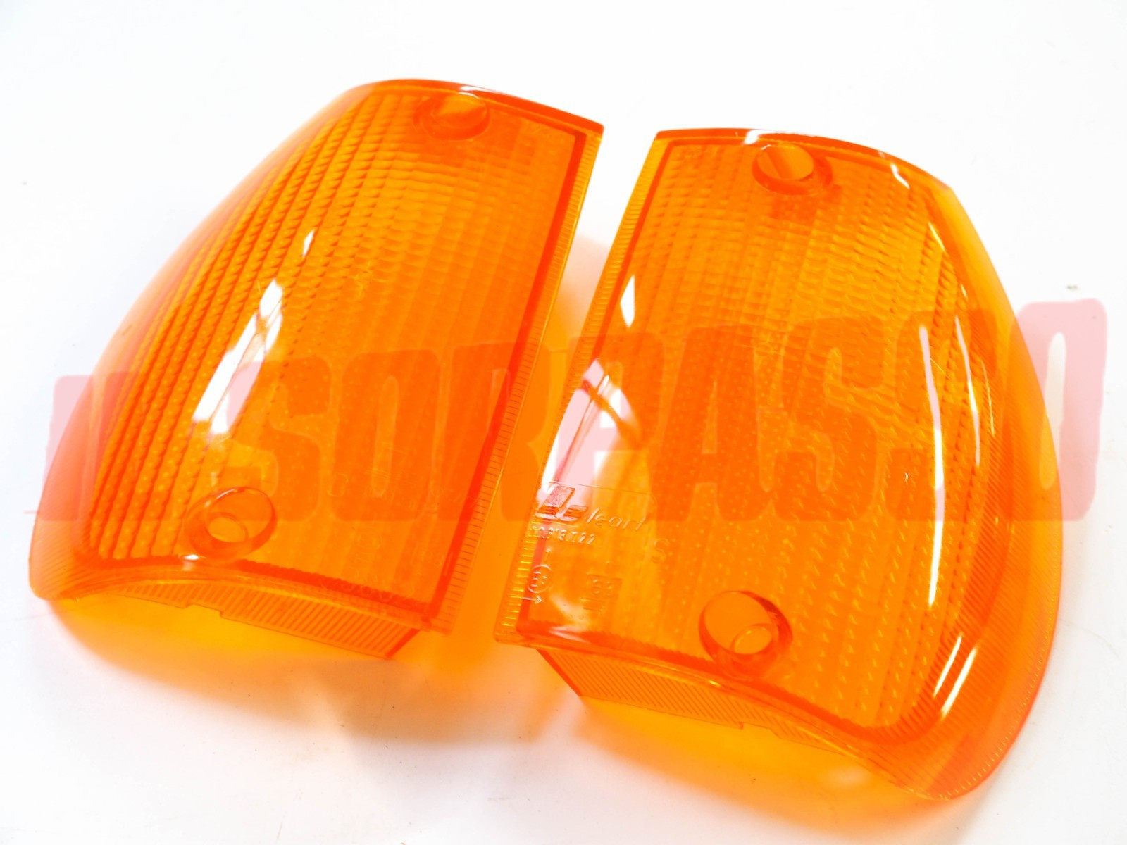 PLASTICHE FANALINI ANTERIORI FRECCE ARANCIO ALFA ROMEO GIULIETTA 77-85 LEART PLASTICHE FANALINI ANTERIORI FRECCE ARANCIO ALFA ROMEO GIULIETTA 77-85 LEART