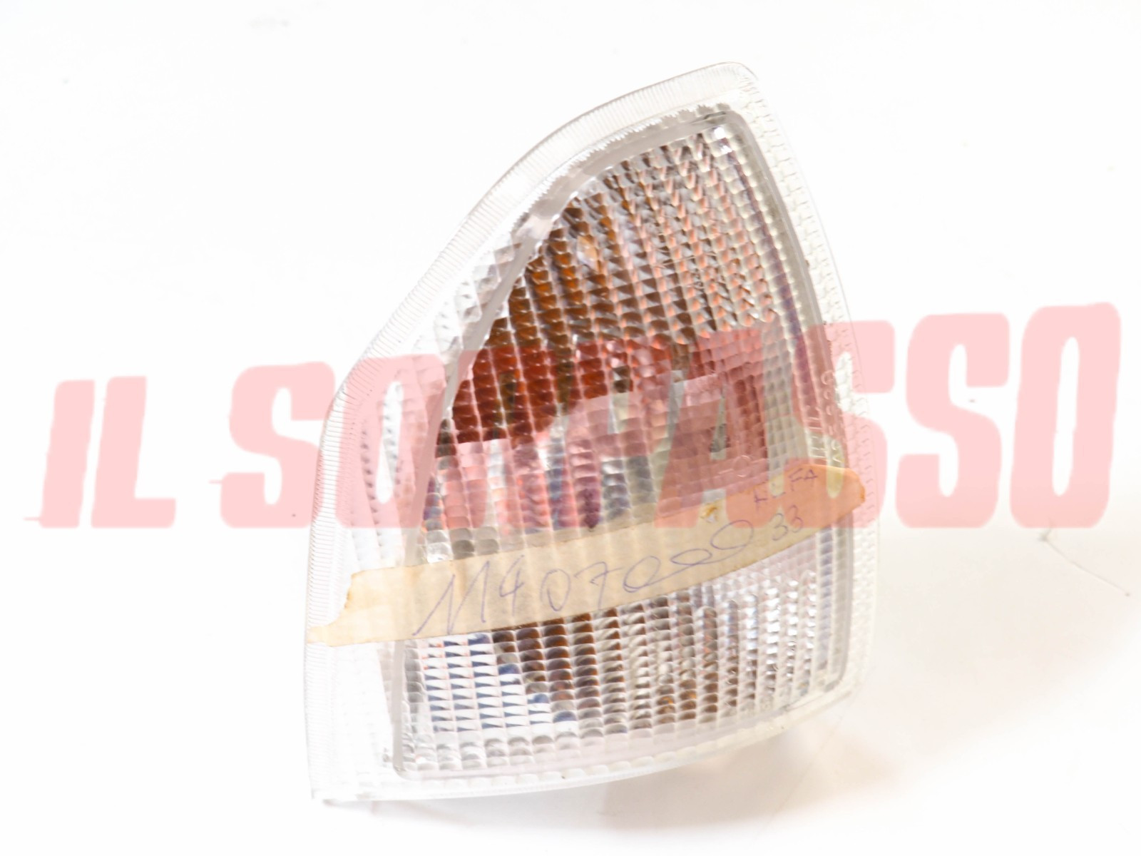 FANALINO ANTERIORE FRECCIA DESTRO BIANCO PORTA LAMPADA ALFA ROMEO 33 MK1 ARIC FANALINO ANTERIORE FRECCIA DESTRO BIANCO PORTA LAMPADA ALFA ROMEO 33 MK1 ARIC