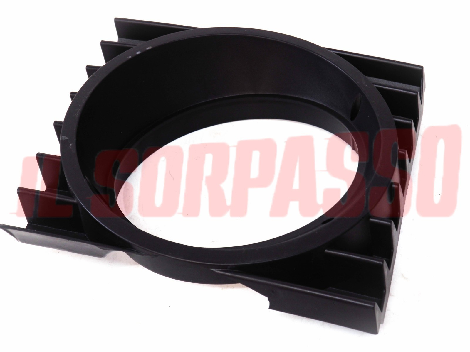 CORNICE CERCHIO FARO SINISTRO IVECO DAILY MK1 ORIGINALE SIEM CON DIFETTO CORNICE CERCHIO FARO SINISTRO IVECO DAILY MK1 ORIGINALE SIEM CON DIFETTO