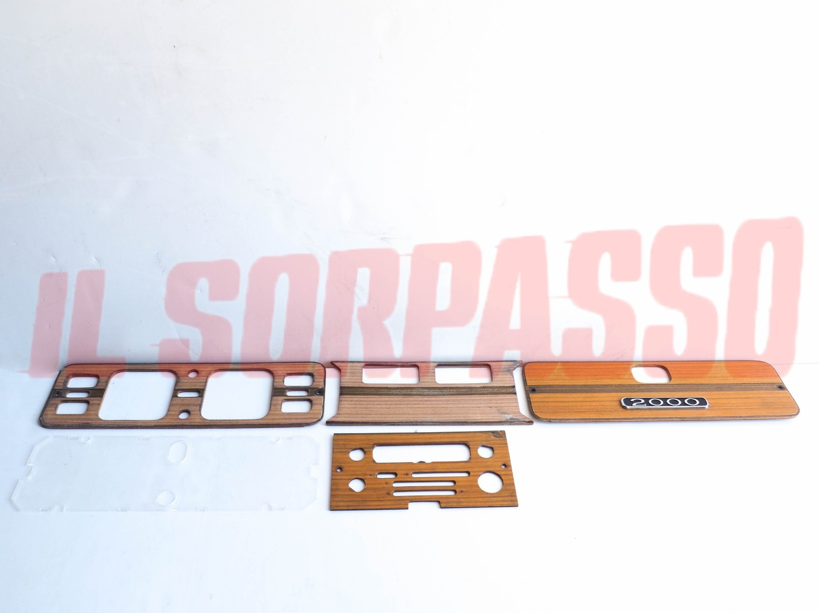 LEGNI PLANCIA CRUSCOTTO + CASSETTO + INTERRUTTORI LANCIA FLAVIA 2000 BERLINA LEGNI PLANCIA CRUSCOTTO + CASSETTO + INTERRUTTORI LANCIA FLAVIA 2000 BERLINA