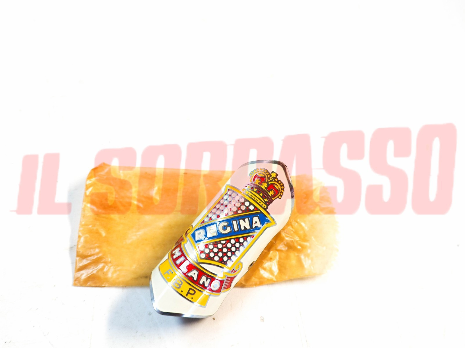 STEMMA LOGO FREGIO SMALTATO CANOTTO BICI BICICLETTA REGINA MILANO ORIGINALE STEMMA LOGO FREGIO SMALTATO CANOTTO BICI BICICLETTA REGINA MILANO ORIGINALE
