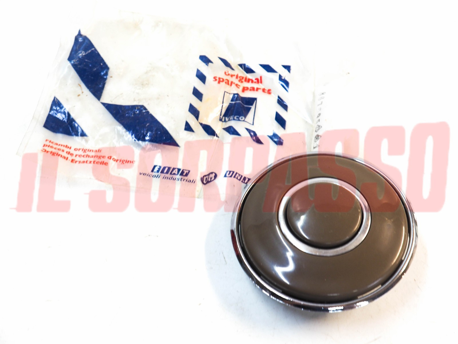 PULSANTE CLACSON VOLANTE STERZO FIAT CAMPAGNOLA AR 51 - FIAT 615 ORIGINALE NOS PULSANTE CLACSON VOLANTE STERZO FIAT CAMPAGNOLA AR 51 - FIAT 615 ORIGINALE NOS