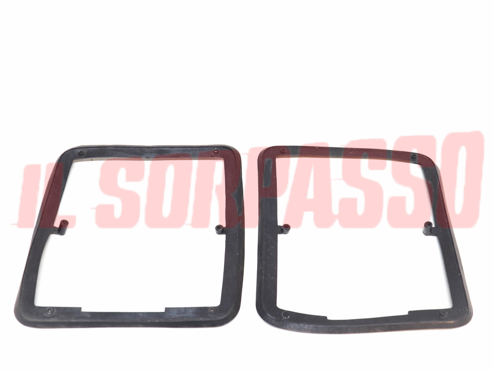 GUARNIZIONI FANALI POSTERIORI AUTOBIANCHI A112 1 SERIE + ABARTH ORIGINALI OLSA GUARNIZIONI FANALI POSTERIORI AUTOBIANCHI A112 1 SERIE + ABARTH ORIGINALI OLSA