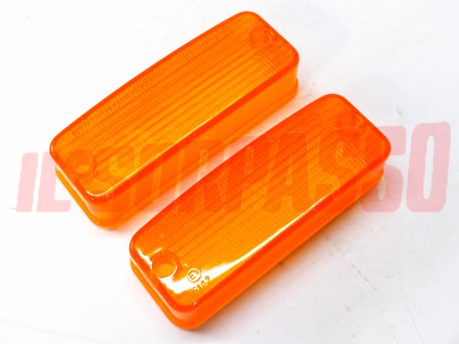 PLASTICHE ARANCIO FANALINI ANTERIORI FRECCE SEAT FIAT 124 ORIGINALI COBO PLASTICHE ARANCIO FANALINI ANTERIORI FRECCE SEAT FIAT 124 ORIGINALI COBO