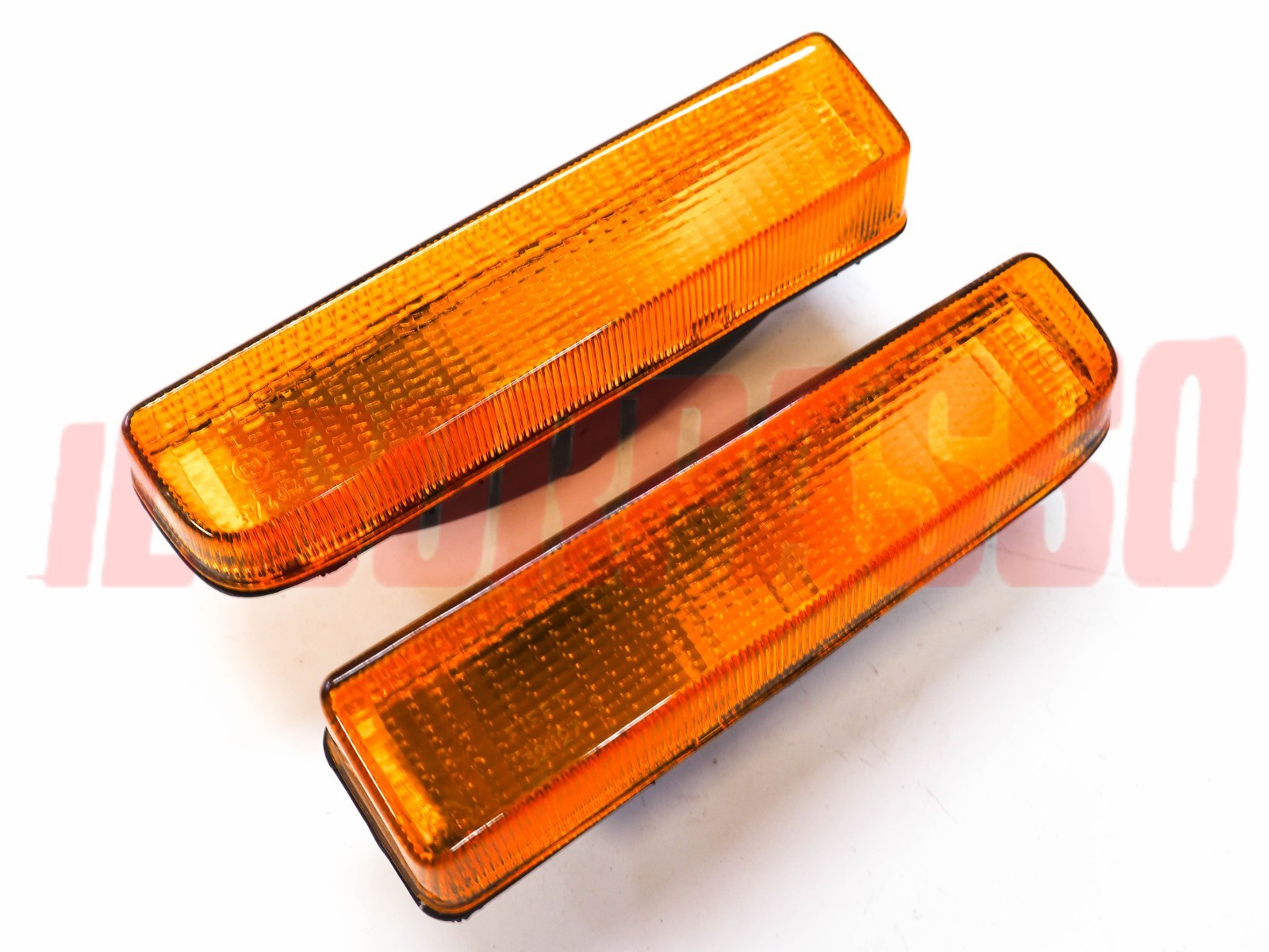 FANALINI ANTERIORI FRECCE DESTRO SINISTRO FORD FIESTA MK1 MARCA FIFFT FANALINI ANTERIORI FRECCE DESTRO SINISTRO FORD FIESTA MK1 MARCA FIFFT