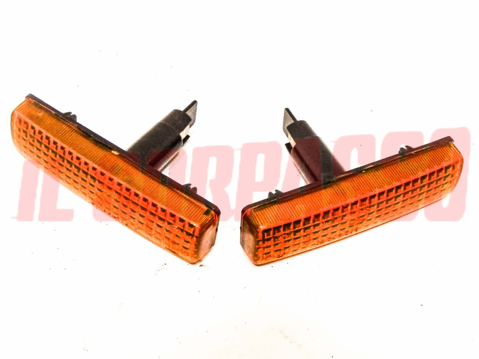 FANALINI FRECCE LATERALI AUTOBIANCHI A112 4 5 6 7 SERIE + ABARTH ORIGINALI FANALINI FRECCE LATERALI AUTOBIANCHI A112 4 5 6 7 SERIE + ABARTH ORIGINALI