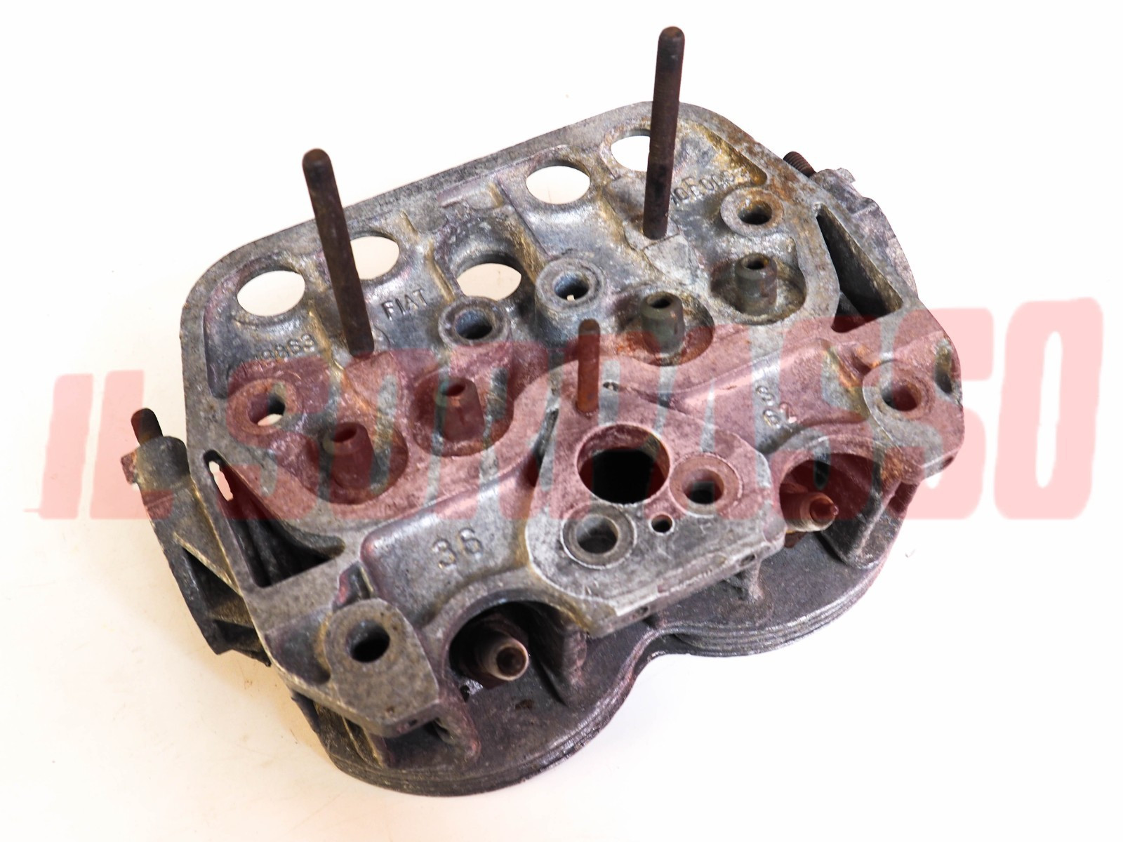 TESTA TESTATA MOTORE CILINDRI FIAT 500 F L ORIGINALE 110F000 DA REVISIONARE TESTA TESTATA MOTORE CILINDRI FIAT 500 F L ORIGINALE 110F000 DA REVISIONARE