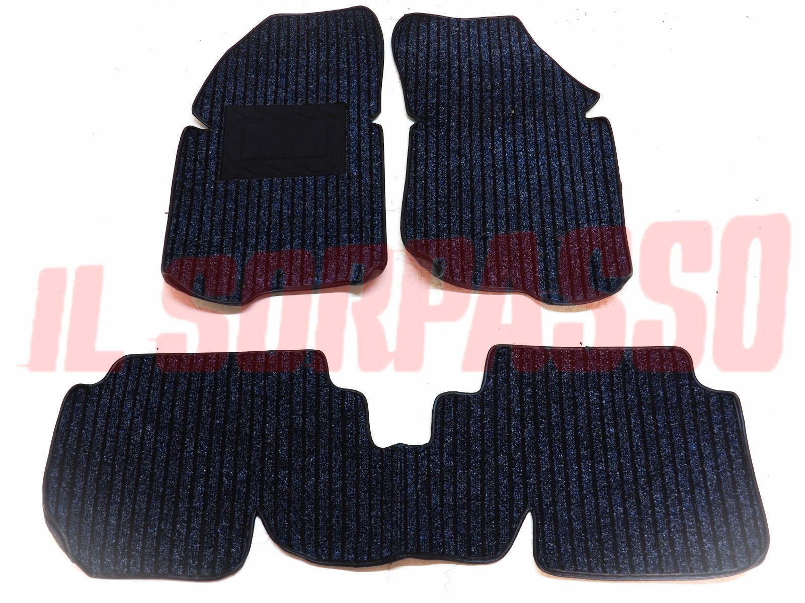 SOPRA TAPPETI IN MOQUETTE LANCIA DELTA 1.3 - 1.5 ORIGINALI NOS SOPRA TAPPETI IN MOQUETTE LANCIA DELTA 1.3 - 1.5 ORIGINALI NOS