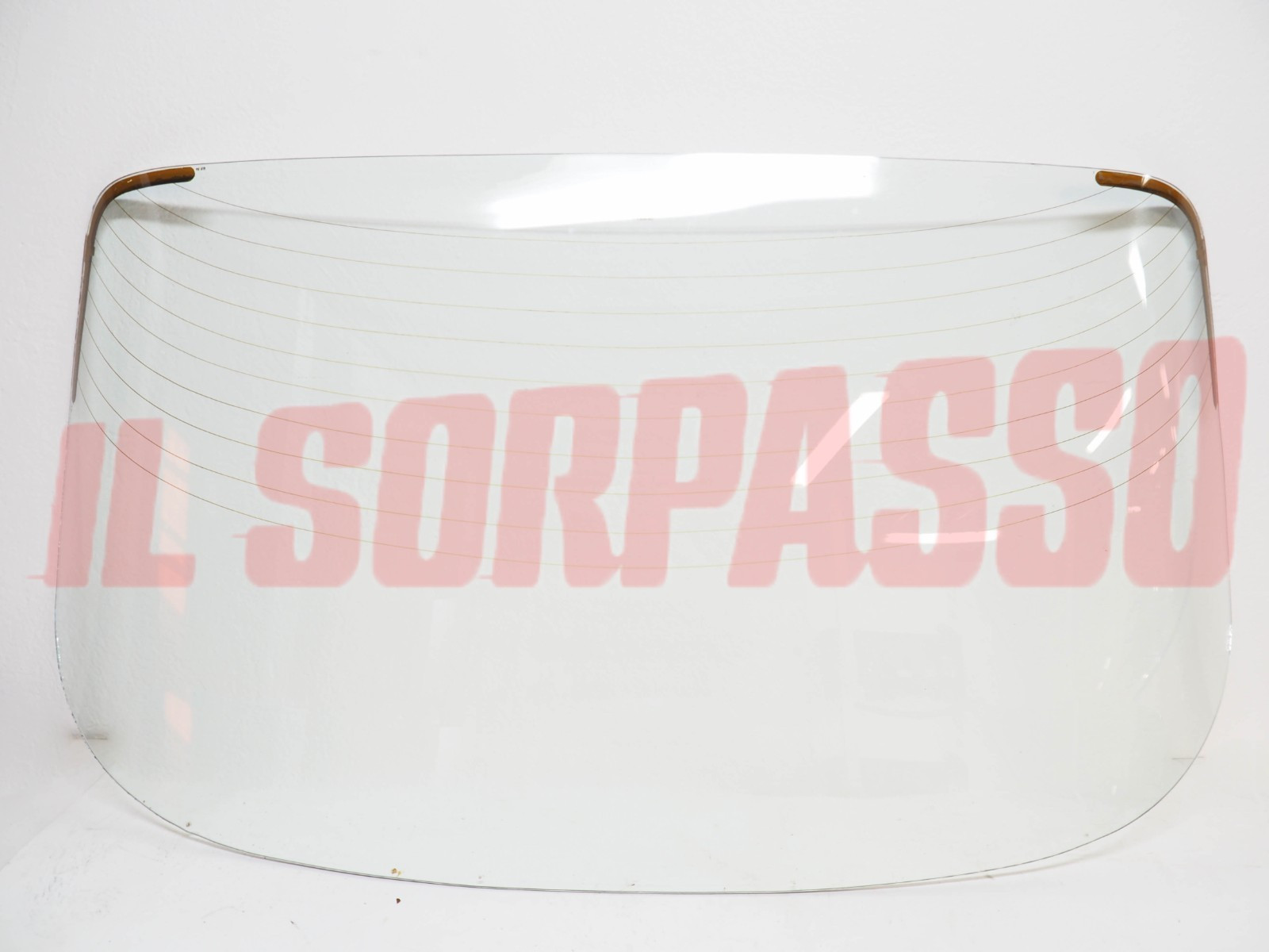 VETRO LUNOTTO POSTERIORE CON SBRINATORE ALFA ROMEO GT 2000 ORIGINALE SECURIT