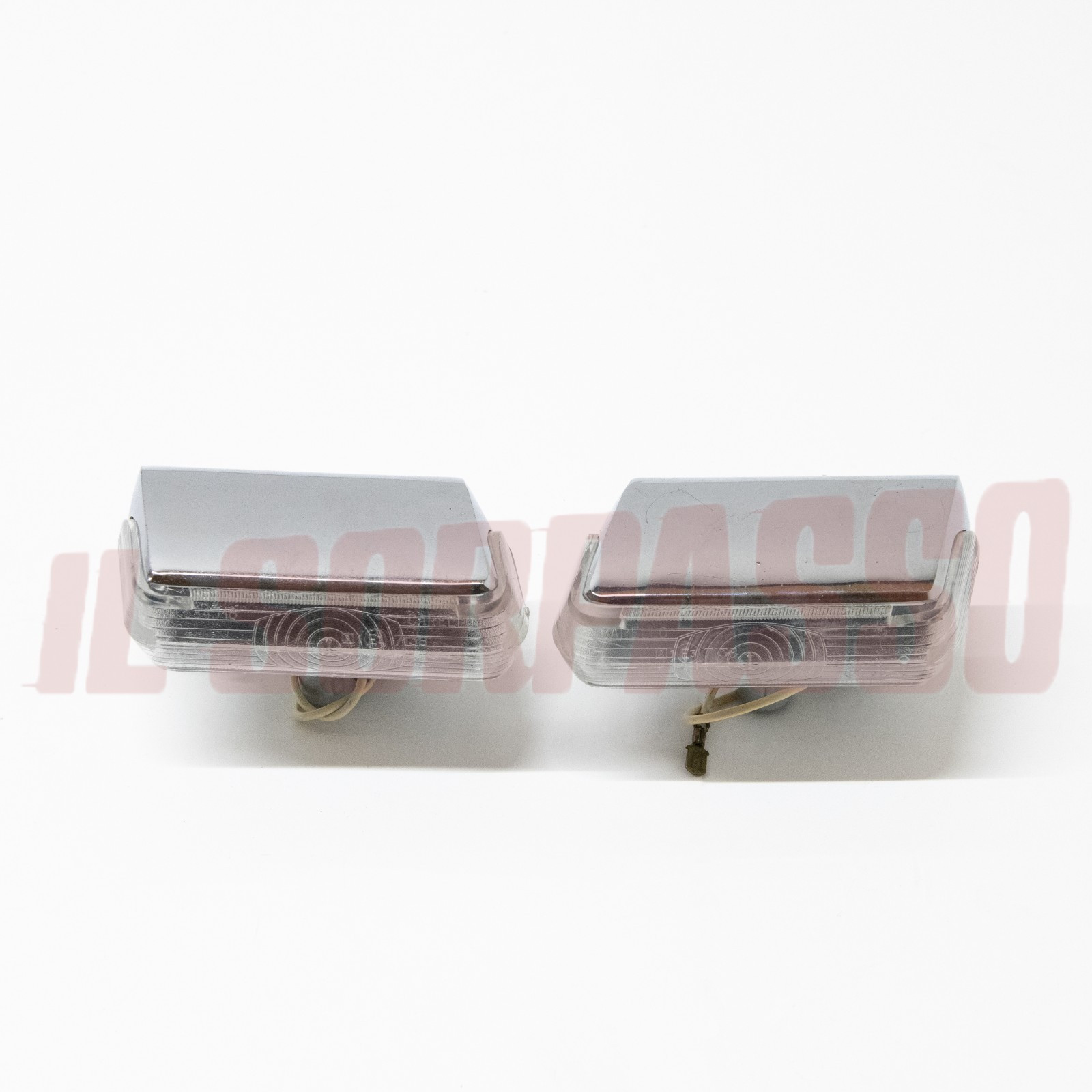 FANALINI ANTERIORI DESTRO SINISTRO A.R 2000 2600 SPRINT ISO GRIFO MANGUSTA USATI