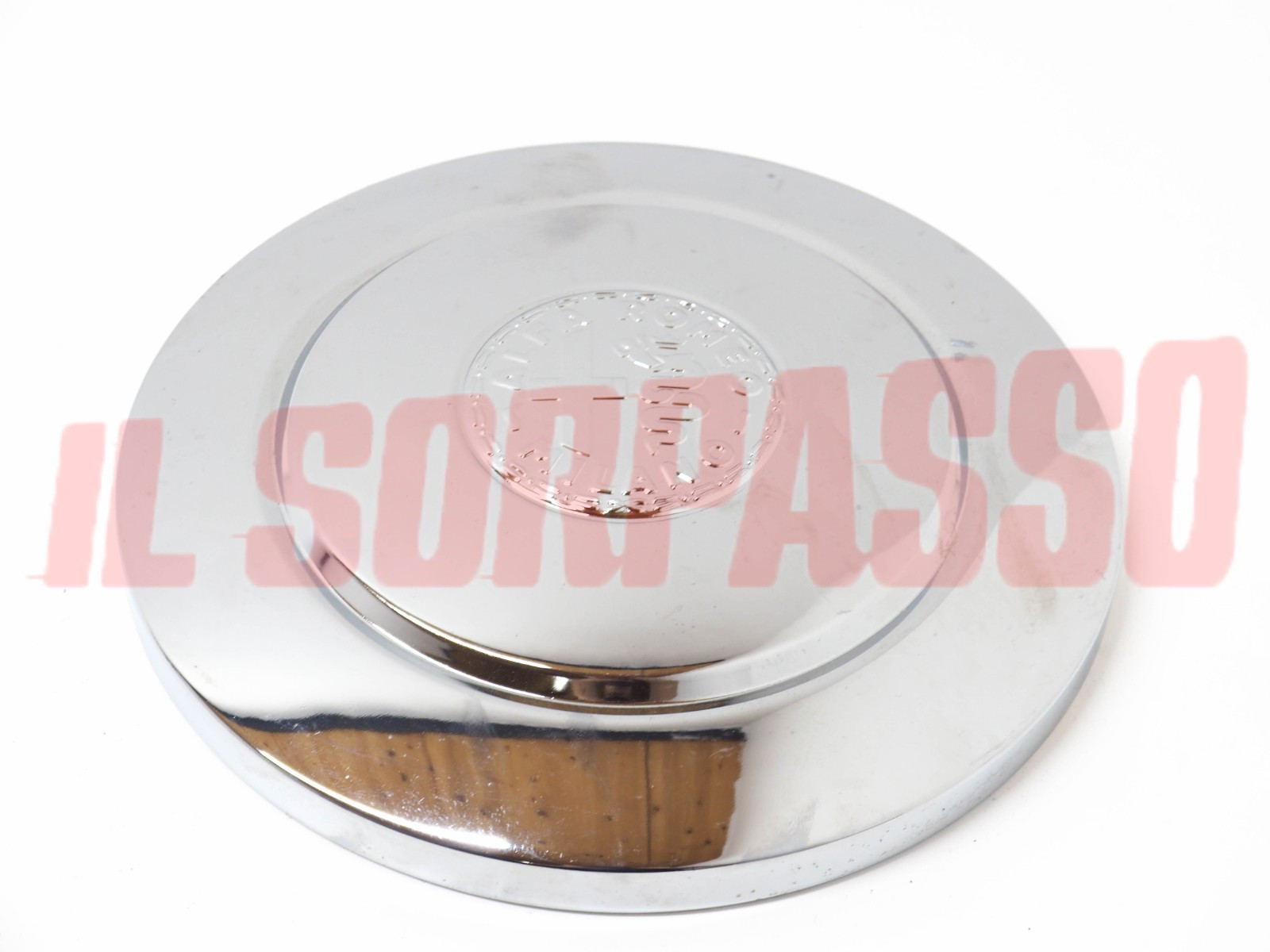 COPPA RUOTA ALFA ROMEO GIULIA 1300 - TI 1300 - DUETTO OSSO DI SEPPIA ORIGINALE