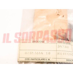 MOLLA MOLLETTA FISSAGGIO MOQUETTE LANCIA GAMMA BERLINA COUPE ORIGINALE 82313644