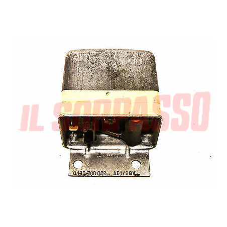 REGOLATORE TENSIONE FIAT TRATTORI VARI BOSCH 0190700002   28V ORIGINALE