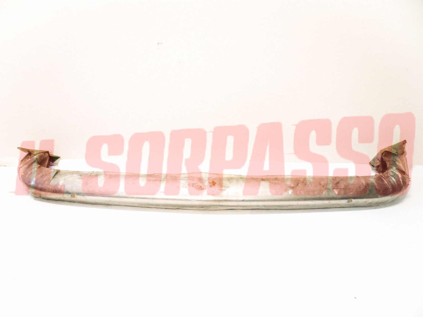 PARAURTI POSTERIORE FIAT 1500 BERLINA C ORIGINALE REAR BUMPER PARAURTI POSTERIORE FIAT 1500 BERLINA C ORIGINALE REAR BUMPER